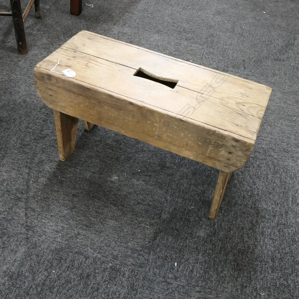 VINTAGE PINE STOOL COUNTRY STYLE L. 565MM Image 1++