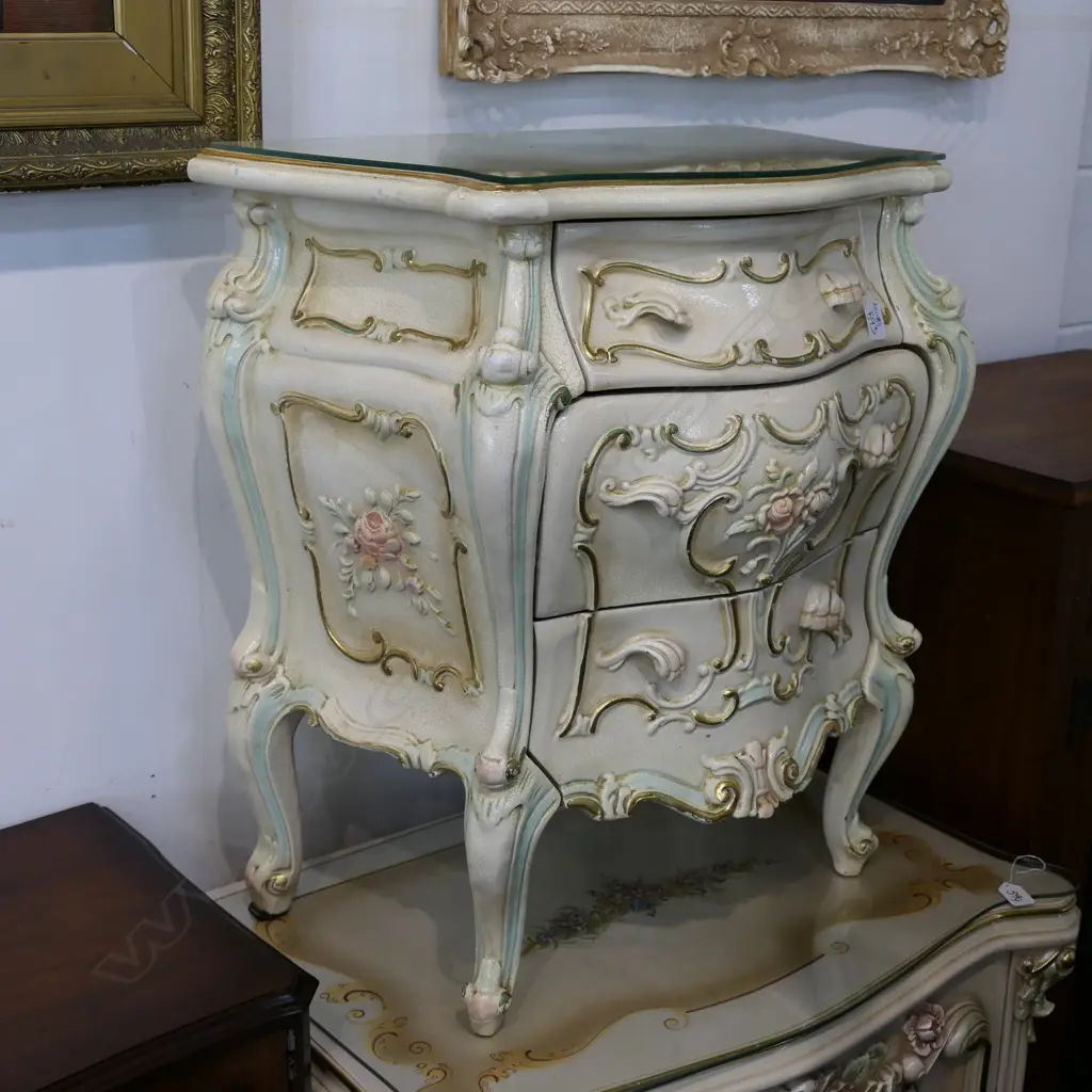 FRENCH STYLE BEDSIDE CABINET Image 1++