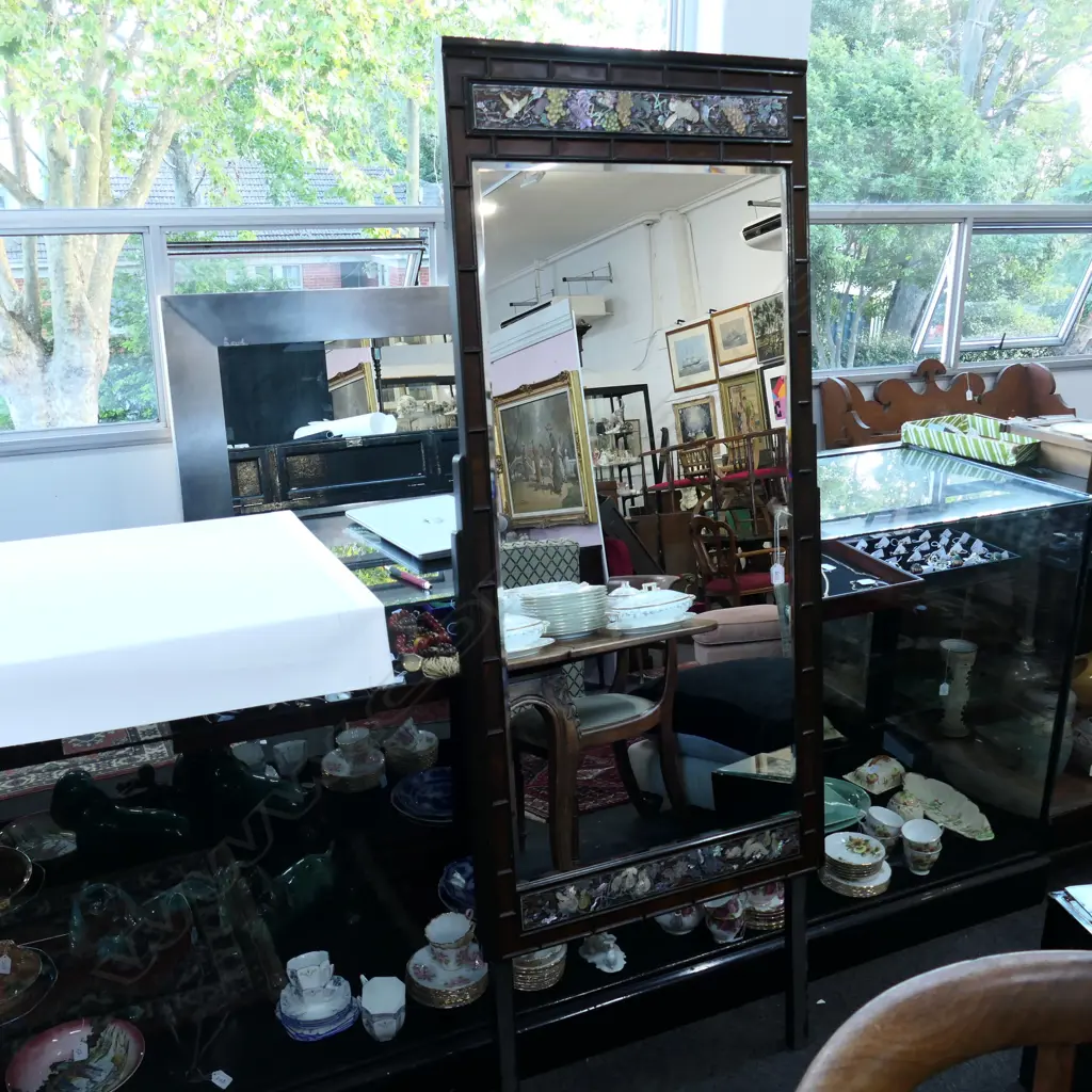 KOREAN MOTHER OF PEARL INLAID DRESSING TABLE WITH MIRROR Image 1++