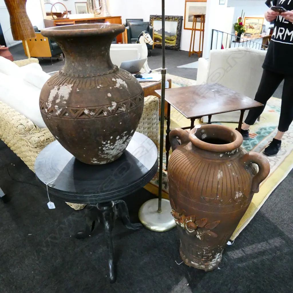 2 RUSTIC GARDEN URNS H 740 MM Image 1++
