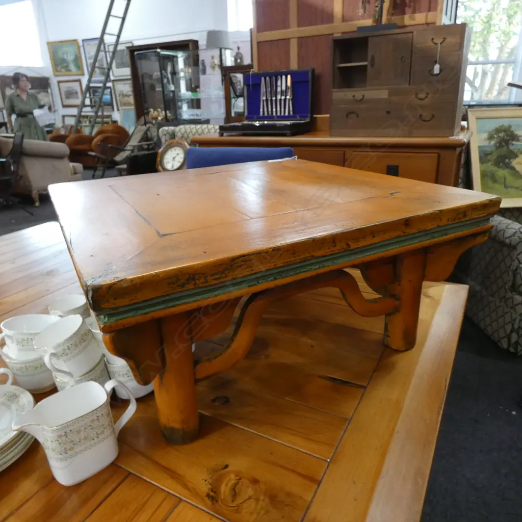 LOW ORANGE PAINTED ORIENTAL SQUARE TABLE W. 570MM H. 265MM  Image 1++