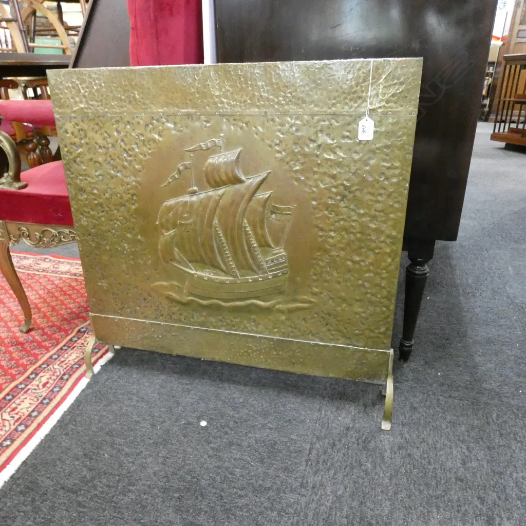 BRASS FIRE SCREEN Image 1++