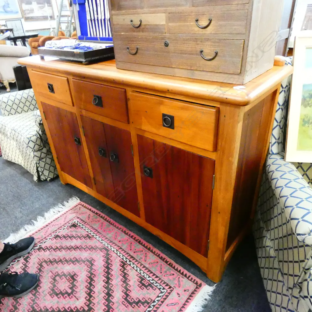 CONTEMPORARY KAURI SIDEBOARD L 1480 MM Image 1++
