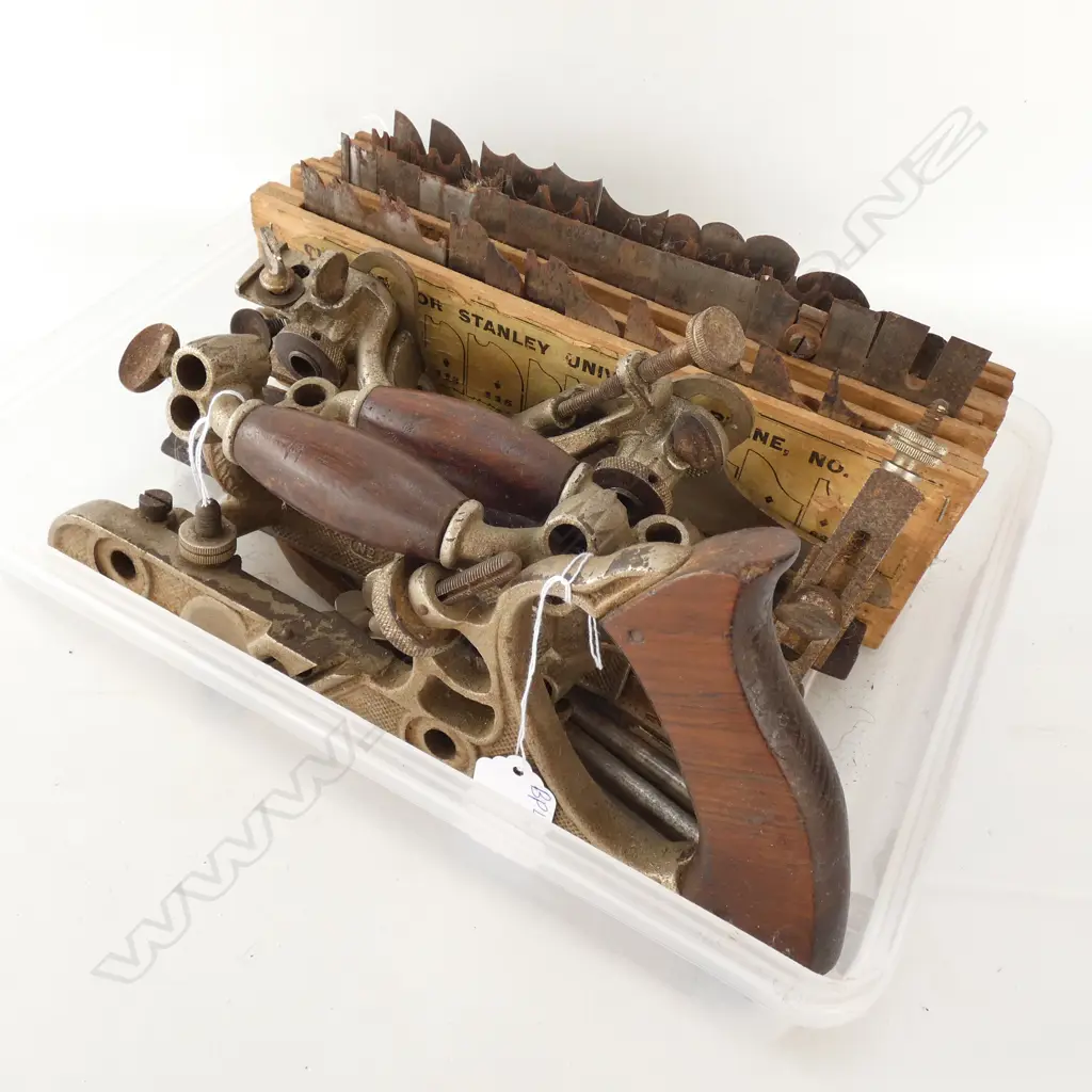 4 STANLEY NO. 55 PLANES + ASST. CUTTERS Image 1++