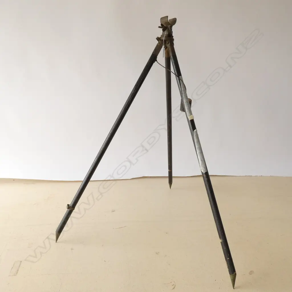 WWII ERA SNIPERS TELESCOPE SIGHT TRIPOD L. 930MM  Image 1++