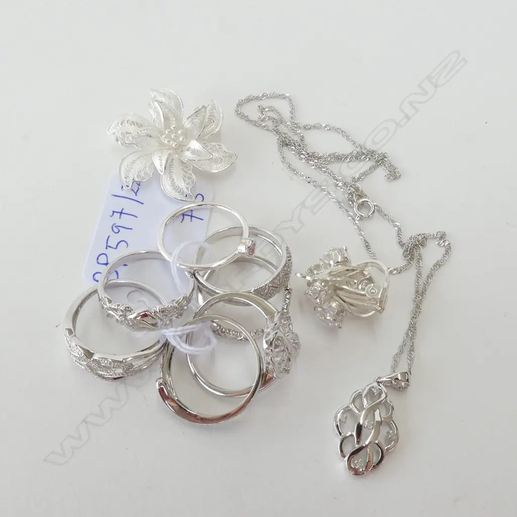 7 925 RINGS, EARRINGS, BROOCH, NECKLACE Image 1++