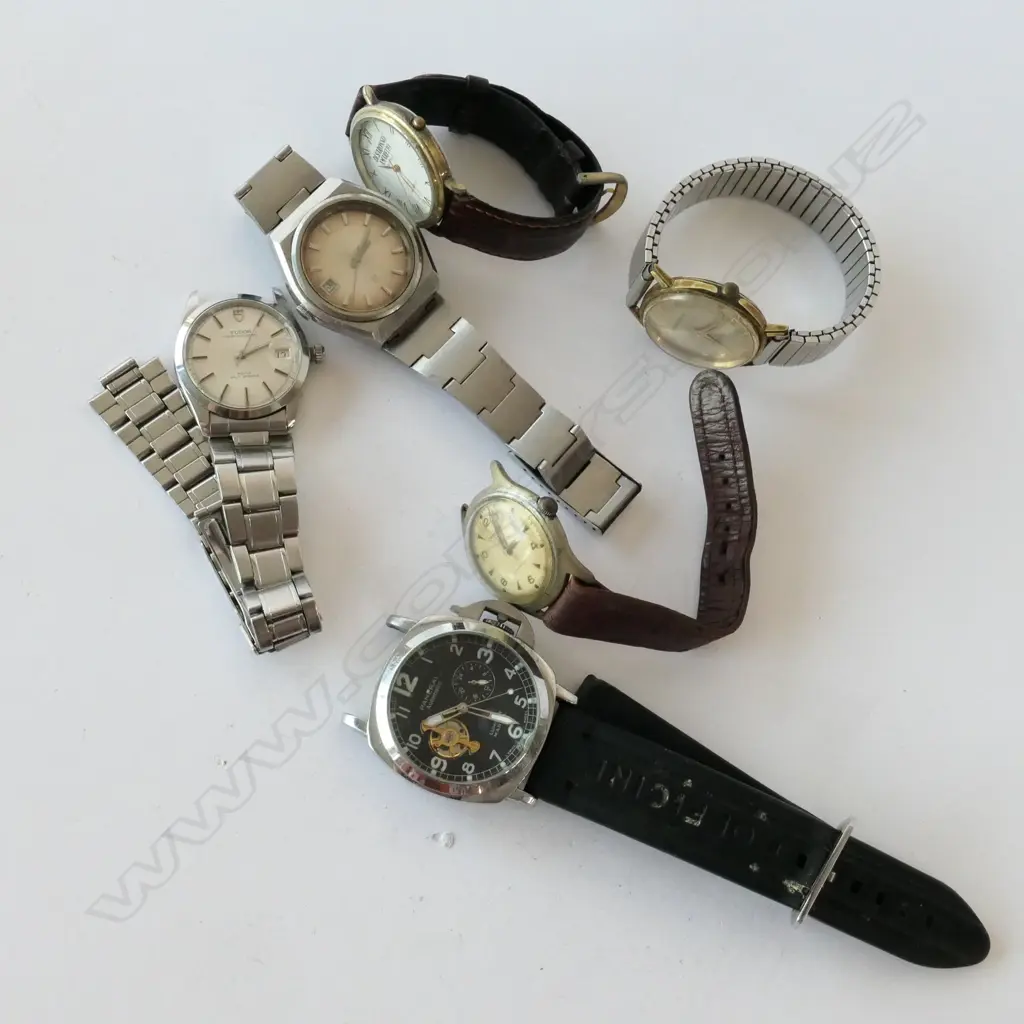 WATCHES, INCLUDING A COPY PANERAI  Image 1++