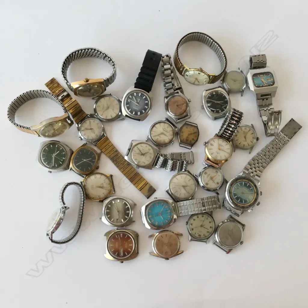 VINTAGE SWISS AND AMERICAN MECHANICAL WATCHES 28 PIECES Image 1++