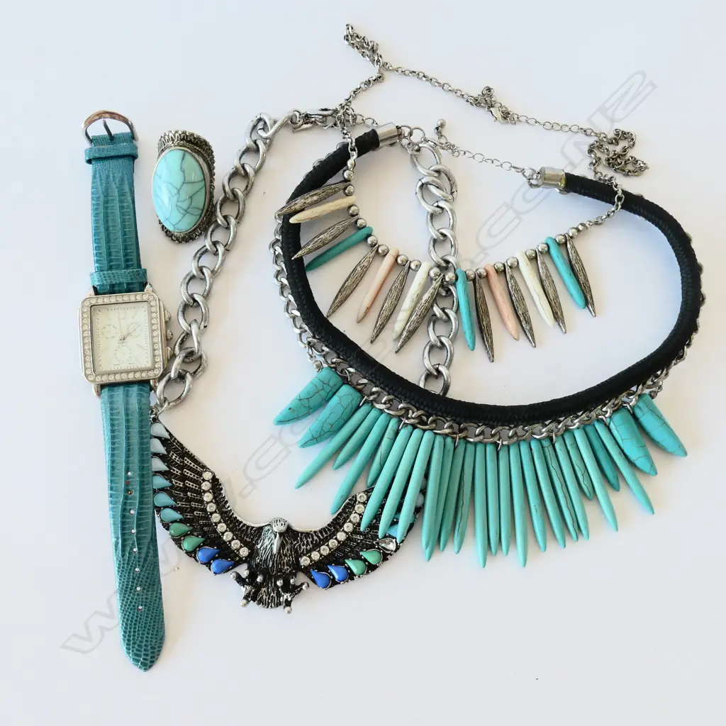 ASSORTED TURQUOISE COSTUME JEWELLERY ETC Image 1++