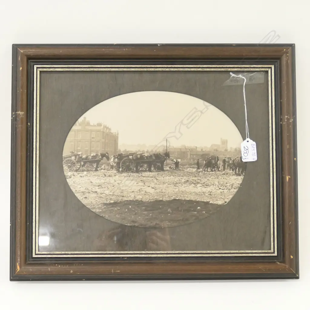 ANTIQUE PHOTOGRAPH INDUSTRIAL WORK, C1900 Image 1++