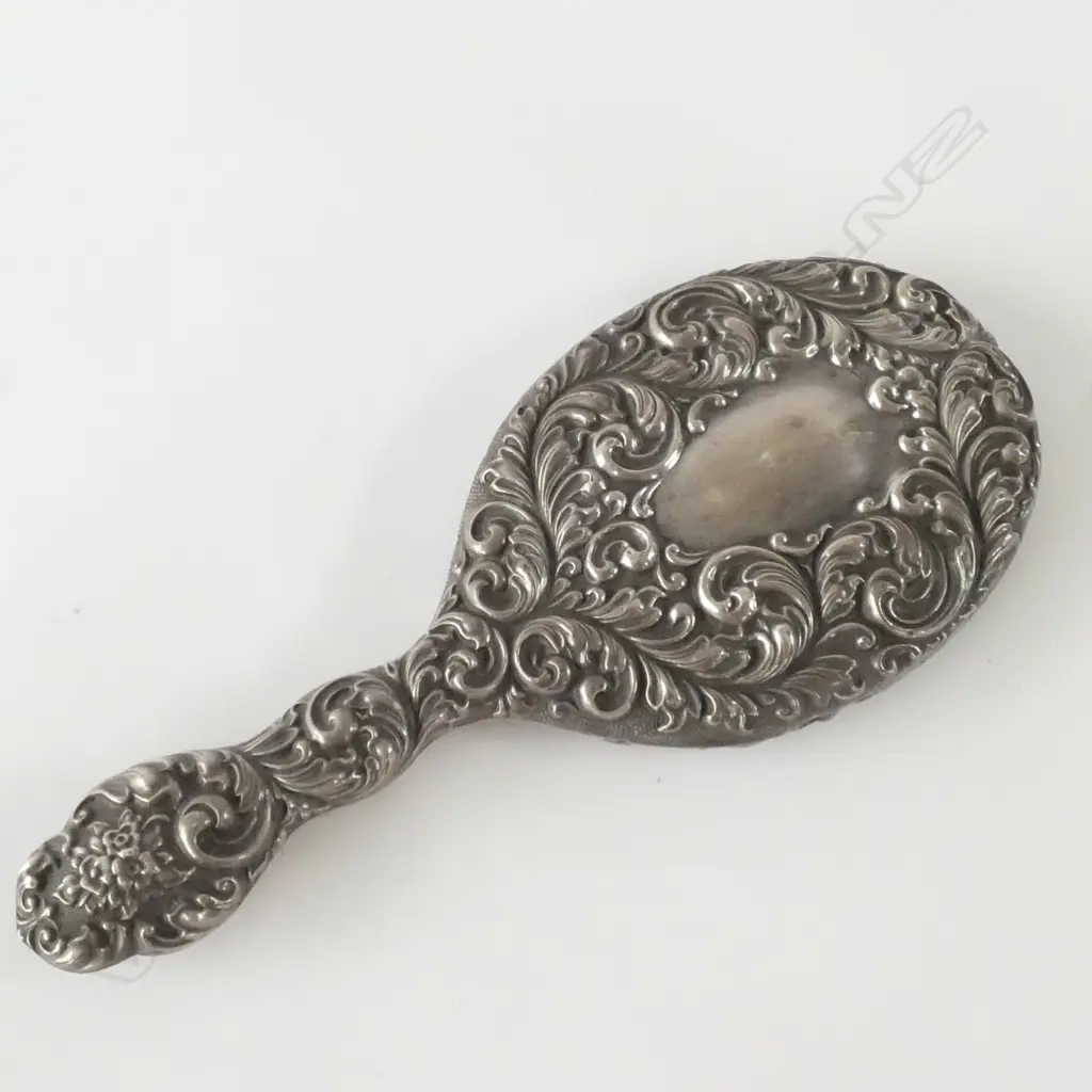 S. SILVER VANITY HANDLE MIRROR Image 1++