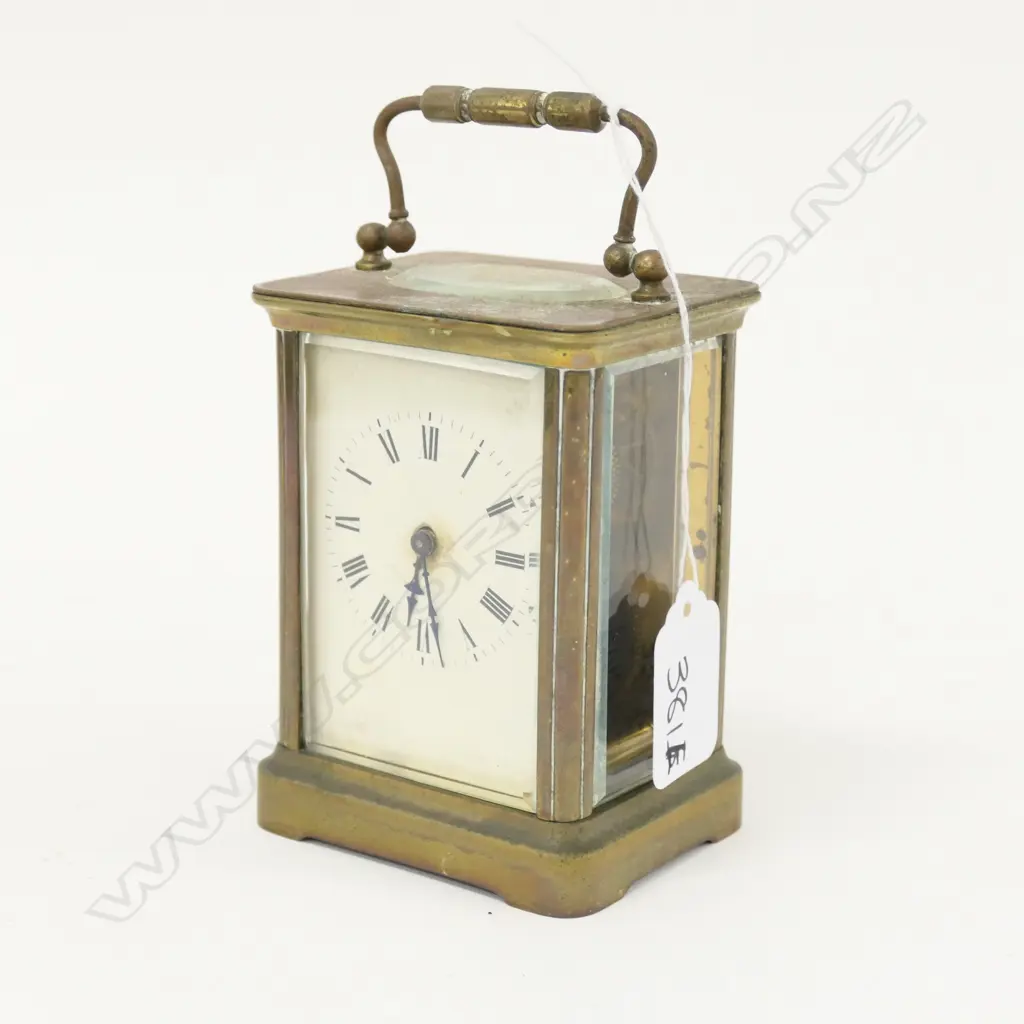 BRASS CARRIAGE CLOCK (NO KEY) Image 1++