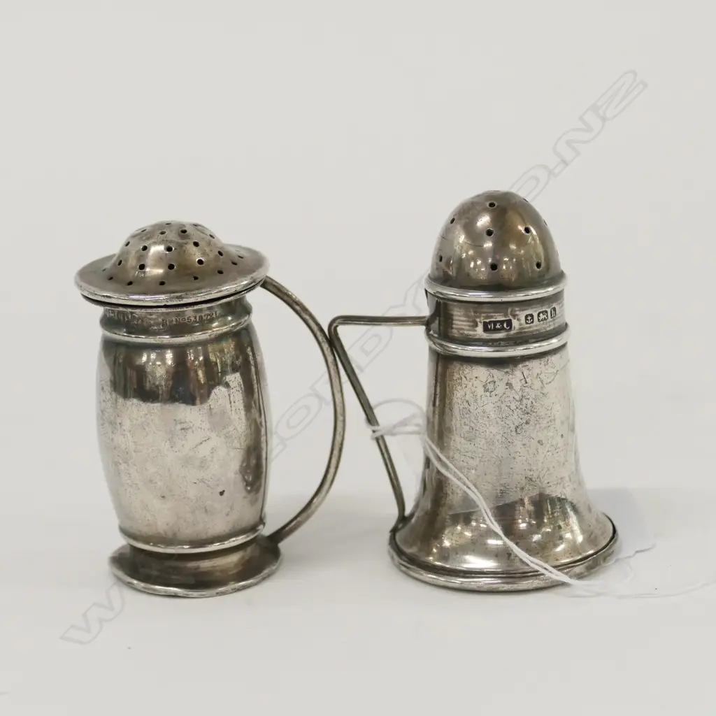 2X EDW SILVER PEPPERETTES AS TANKARDS  Image 1++