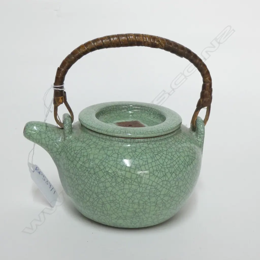 ORIENTAL TEAPOT L. 125MM Image 1++