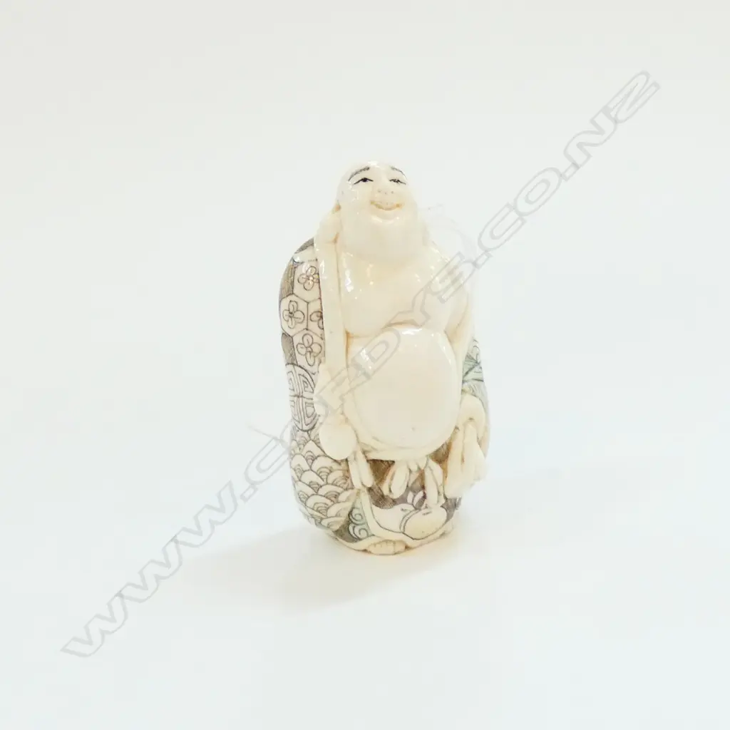 JAPANESE CARVED IVORY HOTEI NETSUKE Image 1++