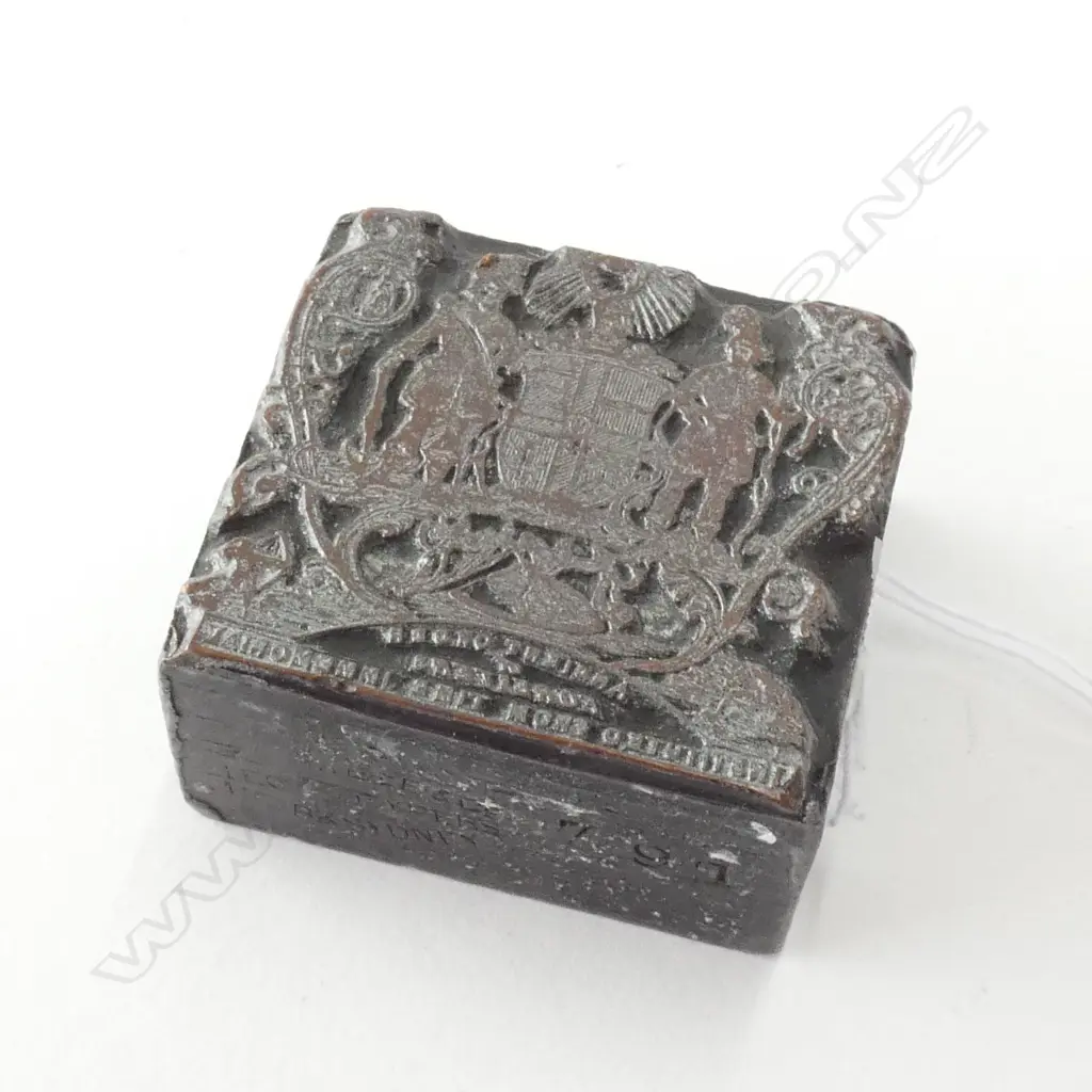 ACIENT ORDER OF FORRESTERS SEAL L 45 MM Image 1++