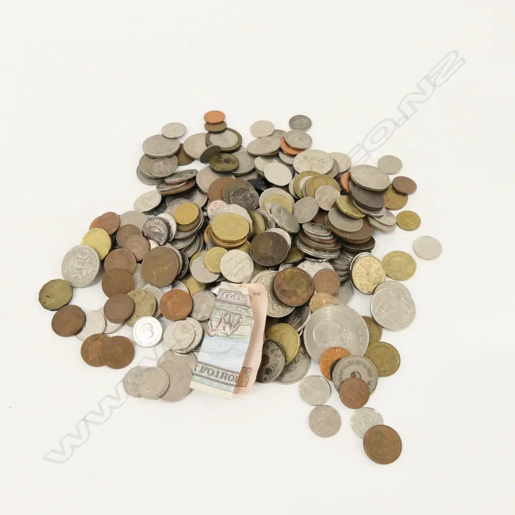 BAG OF ASST. WORLD COINS ETC Image 1++