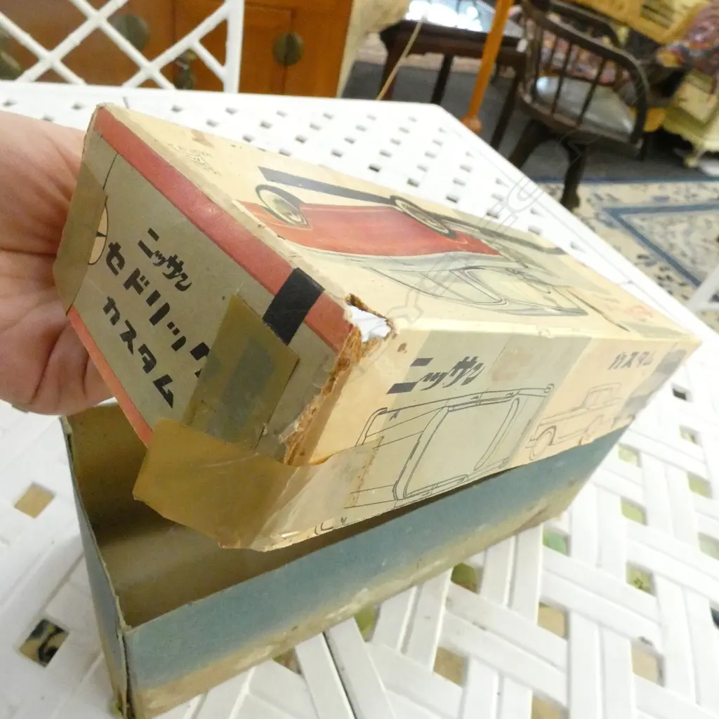 JAPANESE VINTAGE BOXED 'CEDRIC' TINPLATE CAR Image 1++