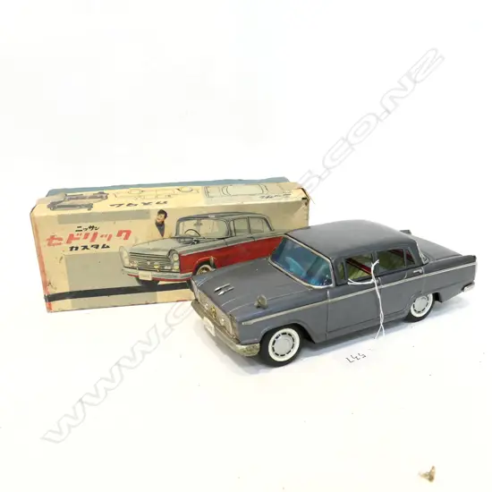 JAPANESE VINTAGE BOXED 'CEDRIC' TINPLATE CAR