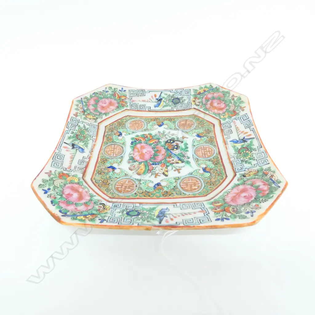CHINESE FAMILLE ROSE PLATE W180 MM Image 1++
