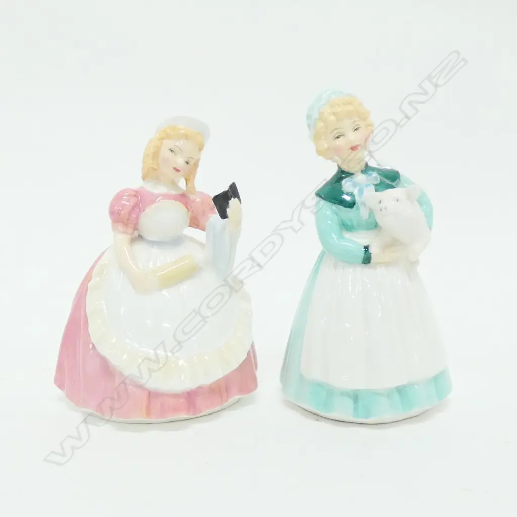 2 ROYAL DOULTON FIGURES COOKIE +STAYED AT HOME  H 110 MM Image 1++