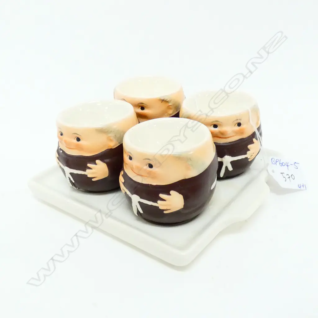 SET 4 HUMMELL EGG CUPS ON TRAY Image 1++