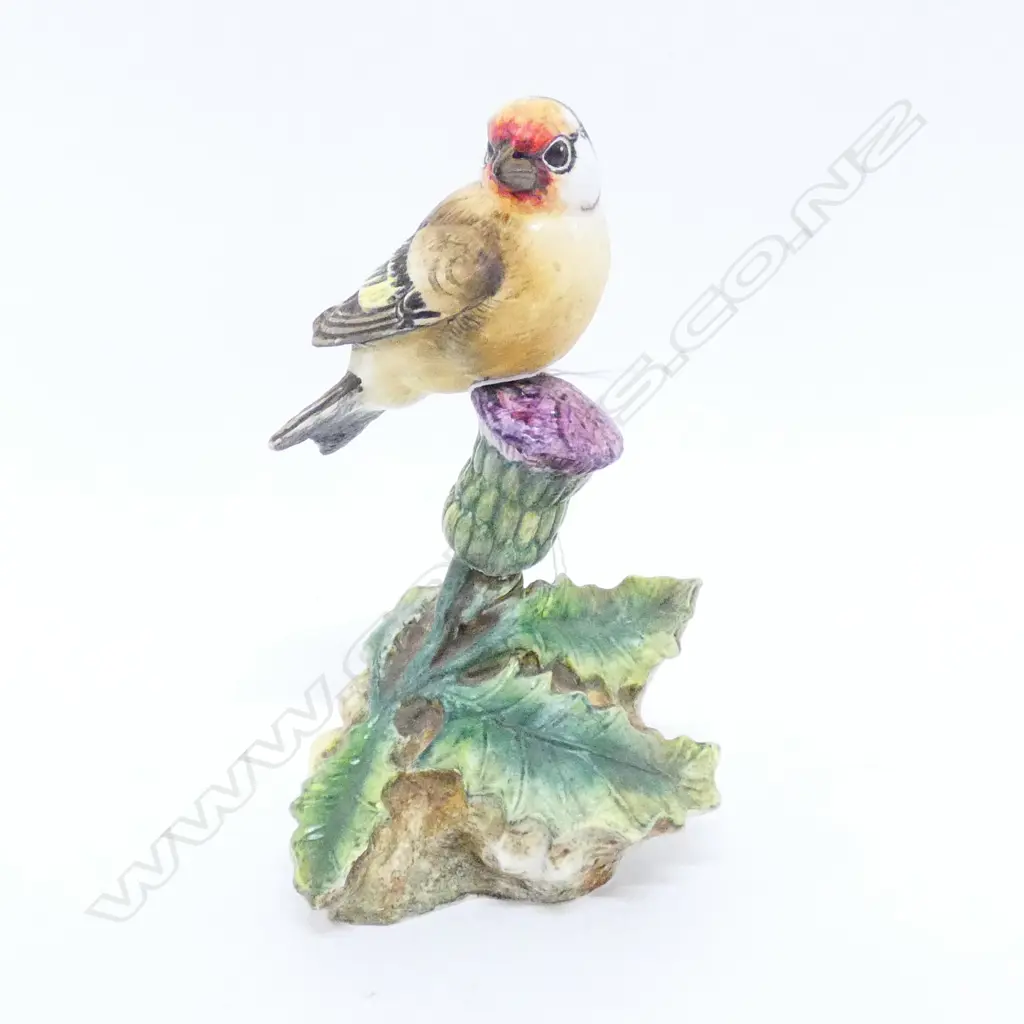HEREFORD NZ BIRD ORNAMENT, 155MM Image 1++