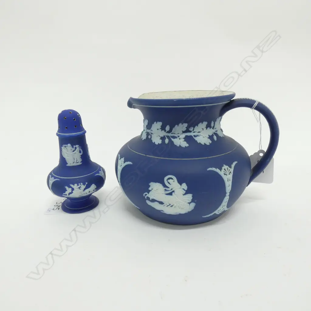 WEDGWOOD JASPER WARE JUG AND CONDIMENT H 120 MM Image 1++