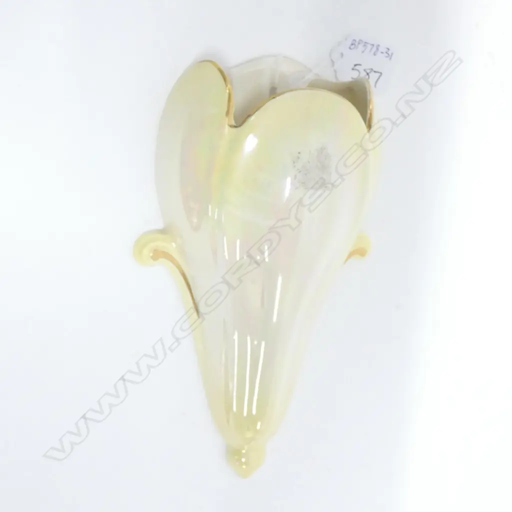 ROYAL WINTON WALL POCKET, 220MM Image 1++