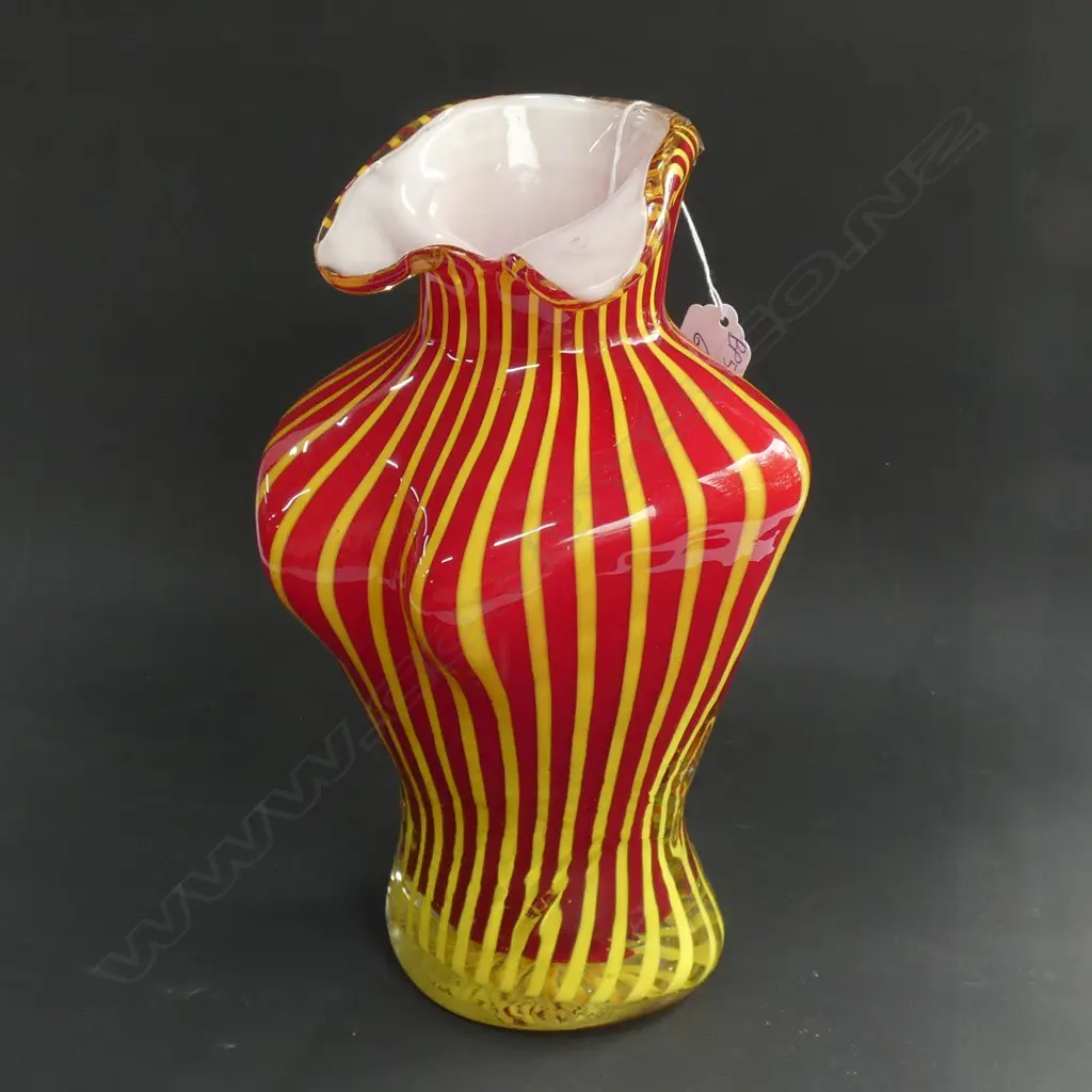 ART GLASS VASE H. 260MM  Image 1++