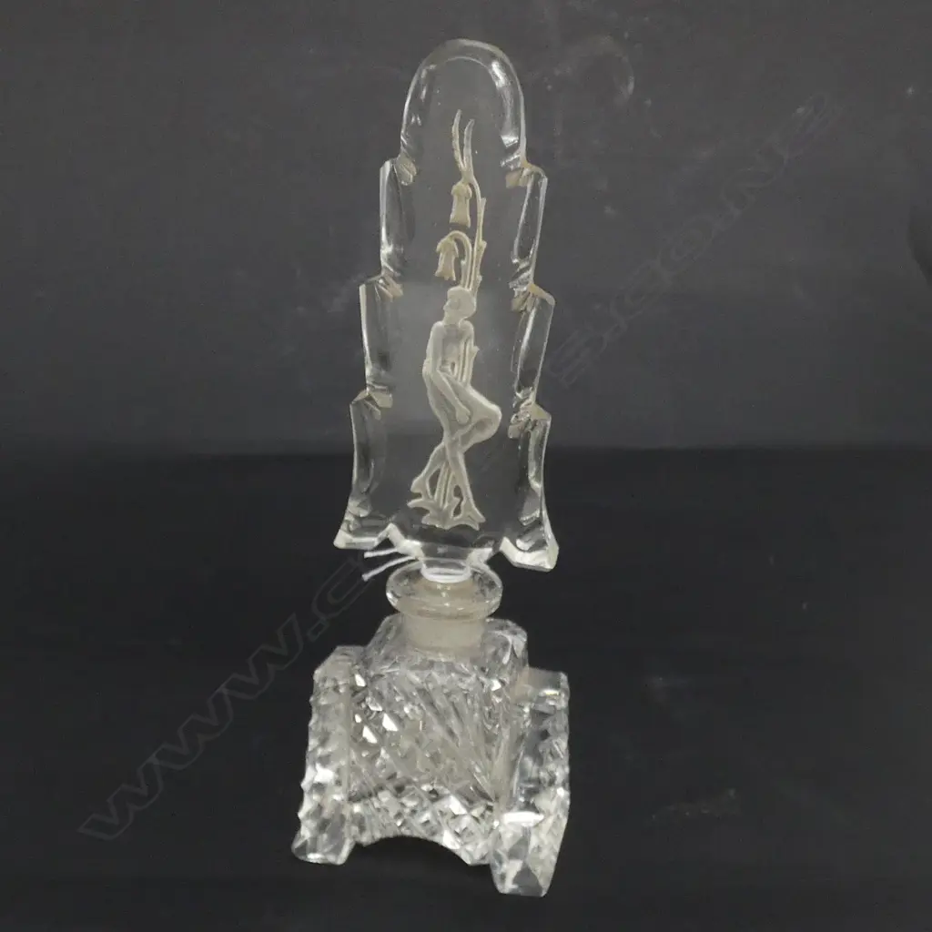 CUT CRYSTAL ART DECO SCENT BOTTLE TALL LADY STOPPER Image 1++