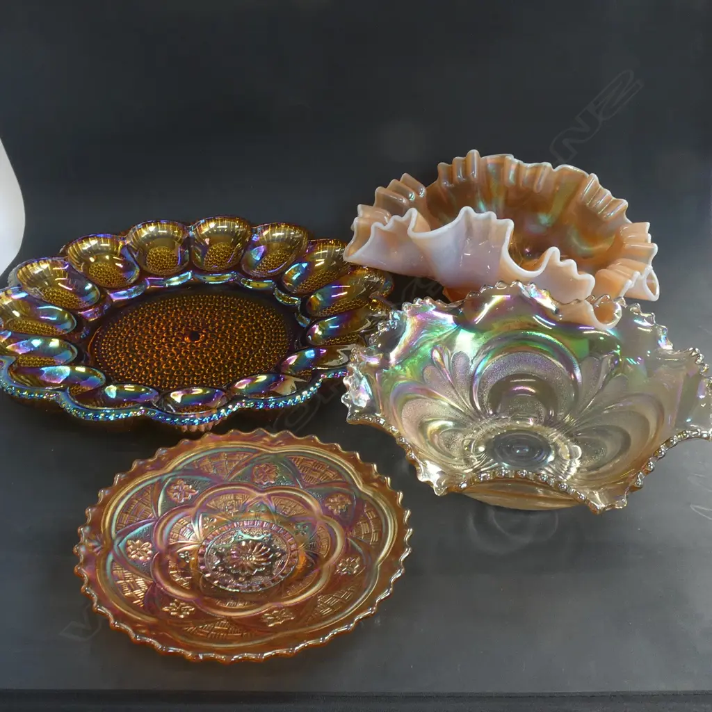 4 PCES CARNIVAL GLASS Image 1++