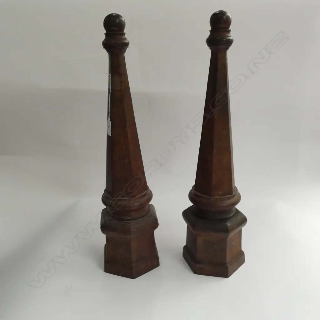 PR DECORATIVE METAL FINIALS H. 540MM Image 1++