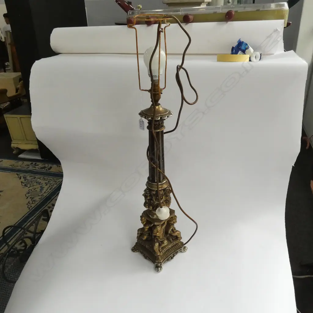 BRASS LAMP NO SHADE H. 800MM  Image 1++