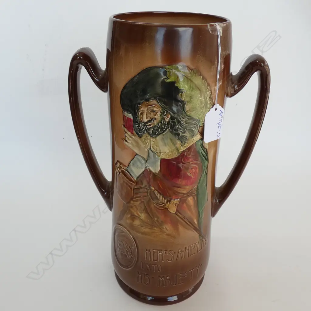 R/DOULTON LOVING CUP NOKE QUEENSWARE TOASTING A.F Image 1++
