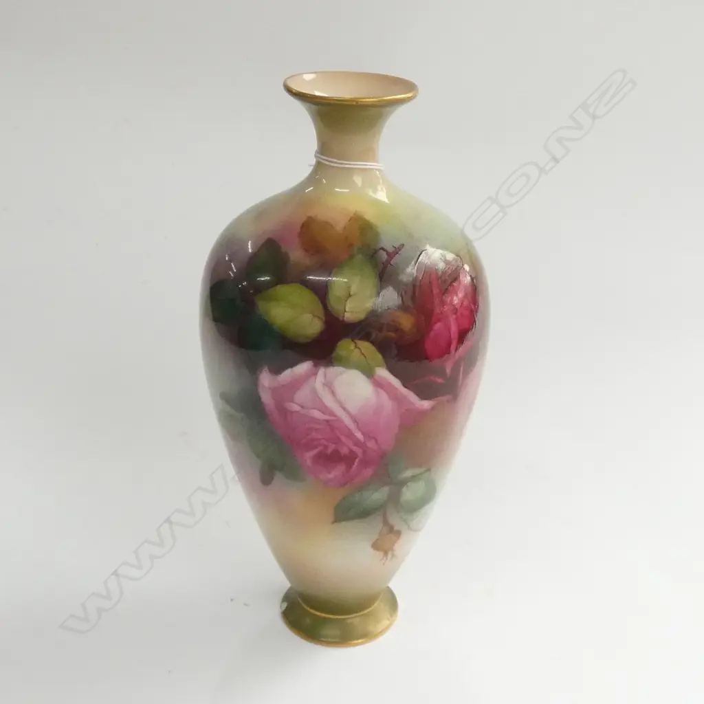 EARLY 20THC R/WORCESTER H/PAINTED ROSES VASE A.F Image 1++