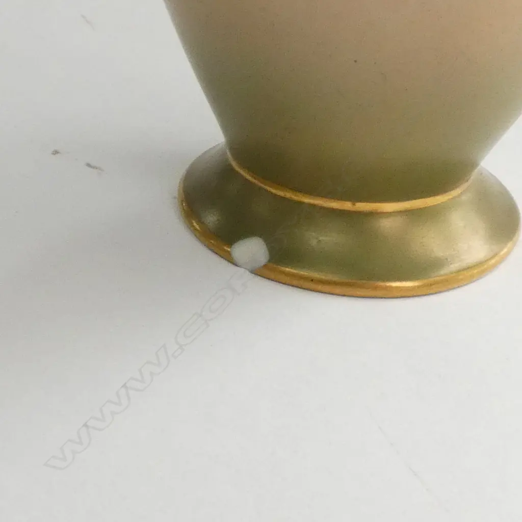 EARLY 20THC R/WORCESTER H/PAINTED ROSES VASE A.F Image 1++