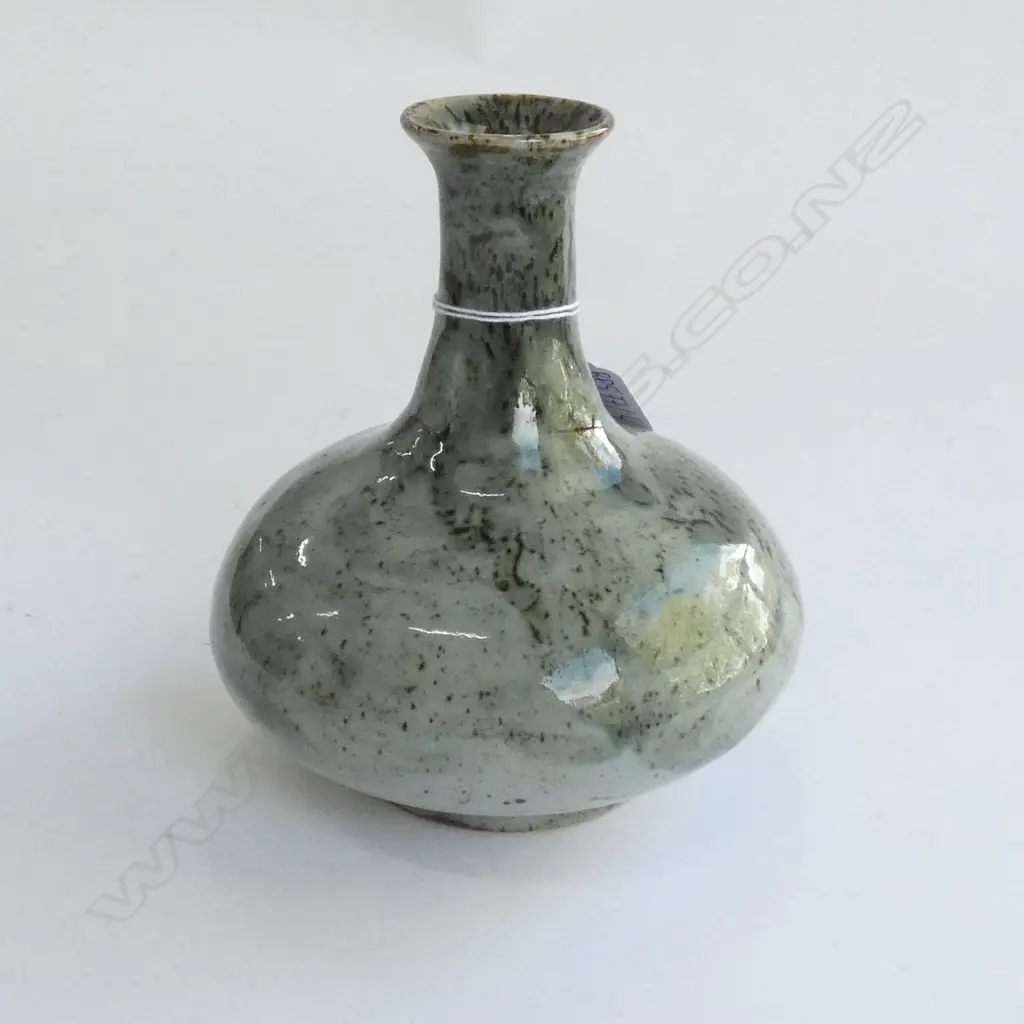 ORIENTAL BOTTLE H. 125MM Image 1++
