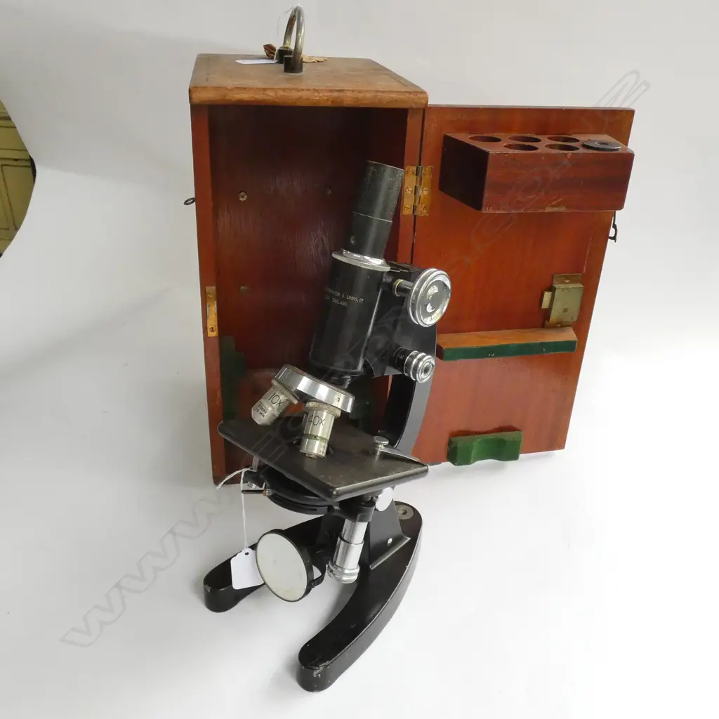 VINTAGE COOKE, TROUGHTON & SIMMS CASED MICROSCOPE Image 1++