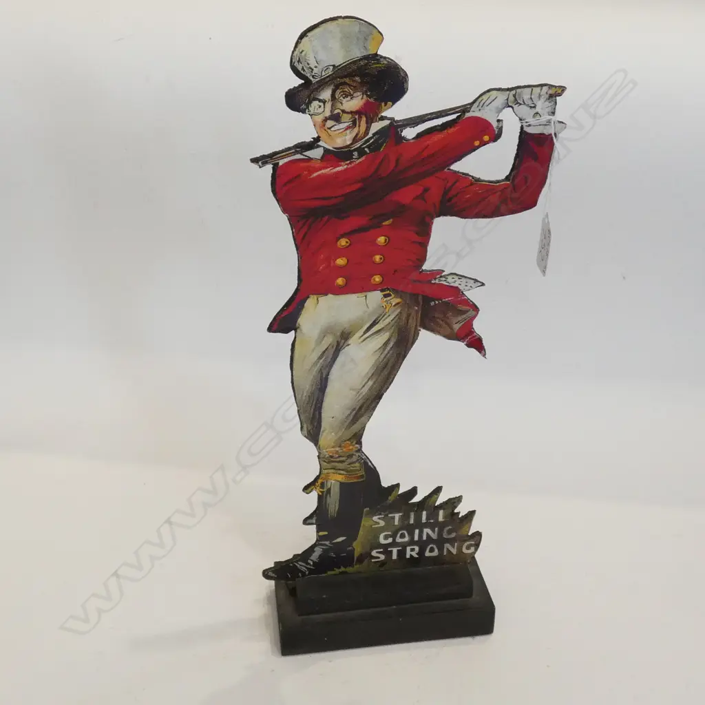 JOHNNIE WALKER WOODEN ADVERTISING FIGURE Image 1++