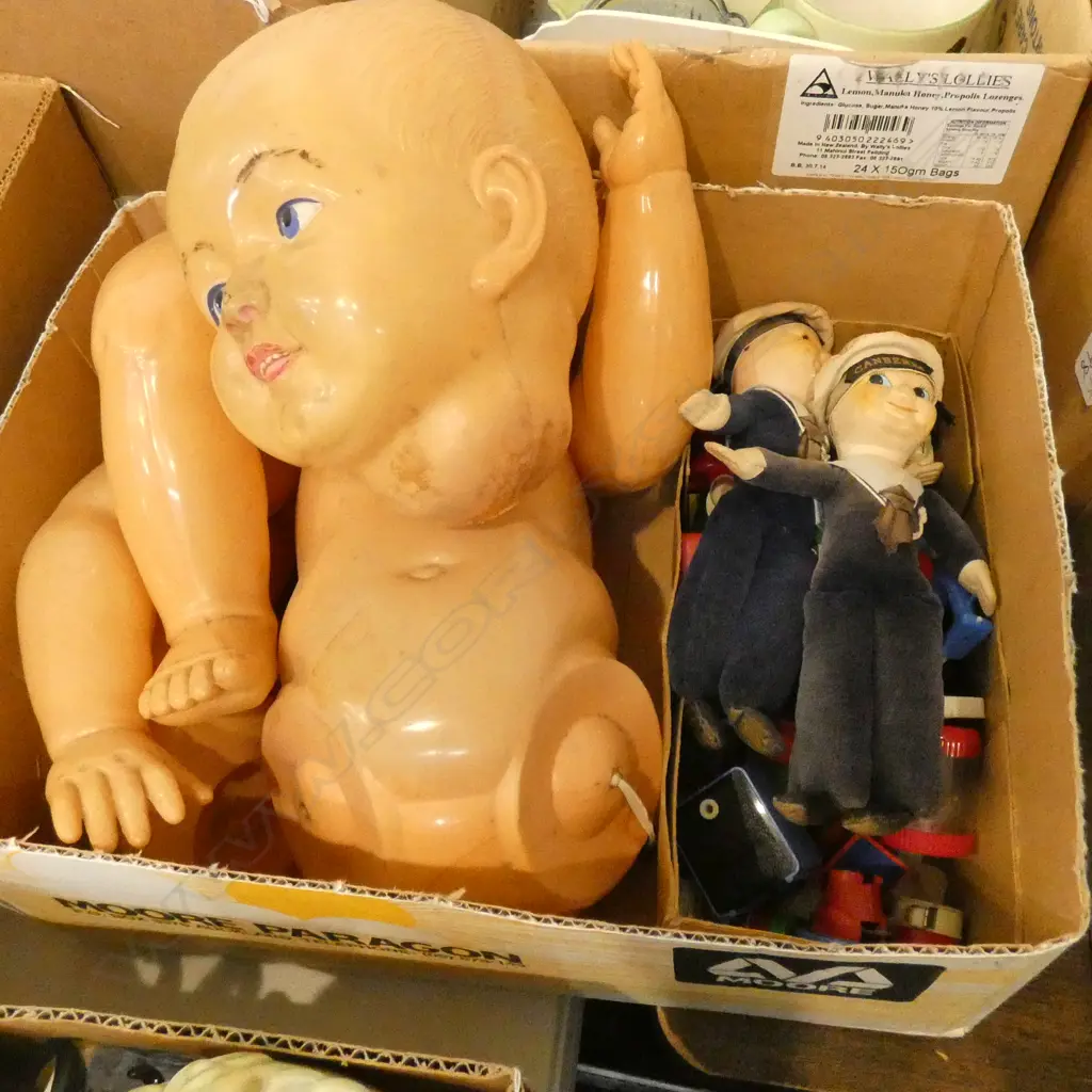 COLLECTION VINTAGE PLASTIC CHILDRENS TOYS + 2 SOFT TOY NORA WELLING SAILORS & DOLL IN PARTS Image 1++