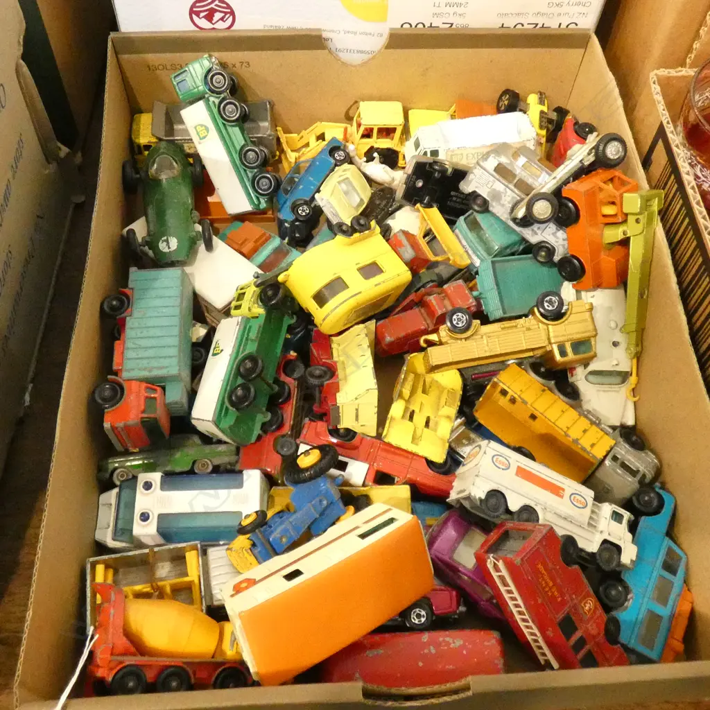 COLLECTION OF MATCHBOX CARS ETC Image 1++