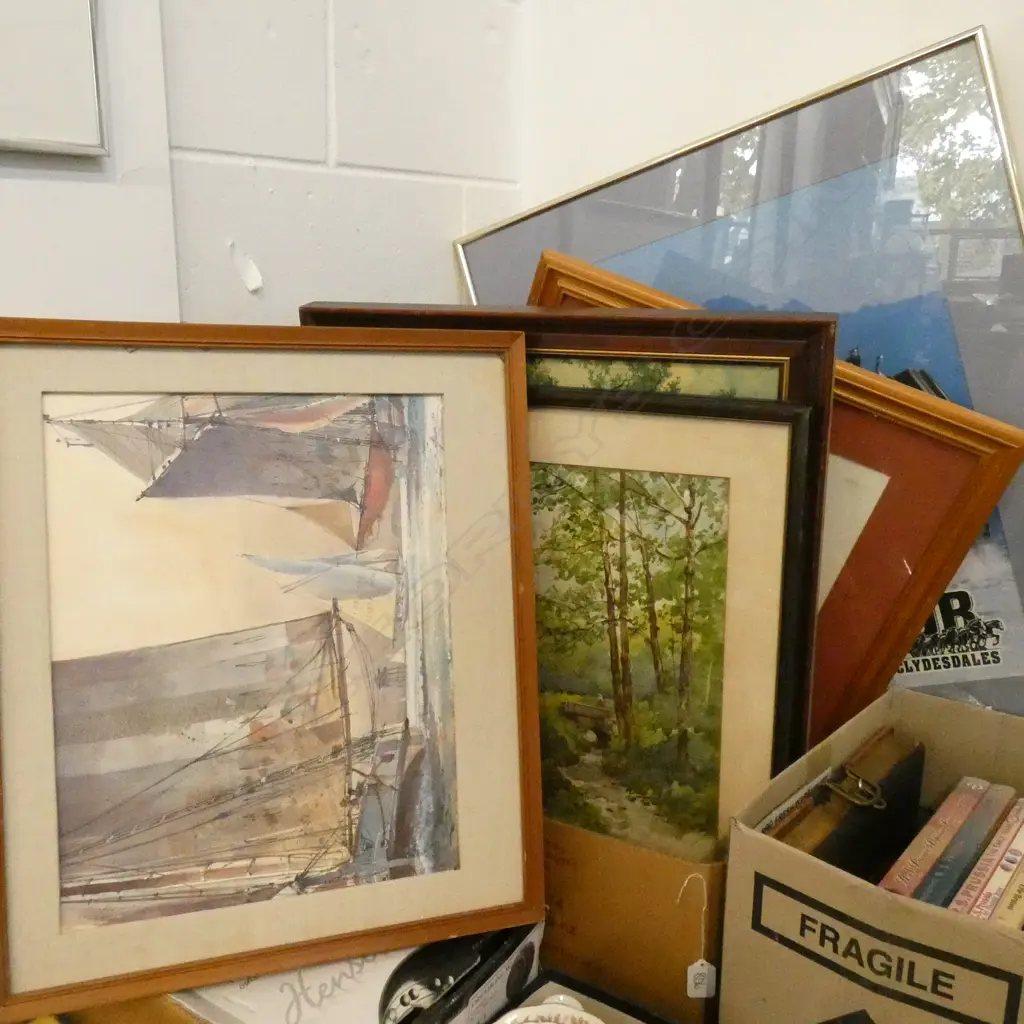 BOX LOT PRINTS  Image 1++
