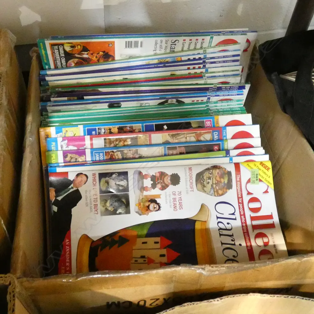 BOX LOT 'COLLECT IT' MAGAZINES Image 1++