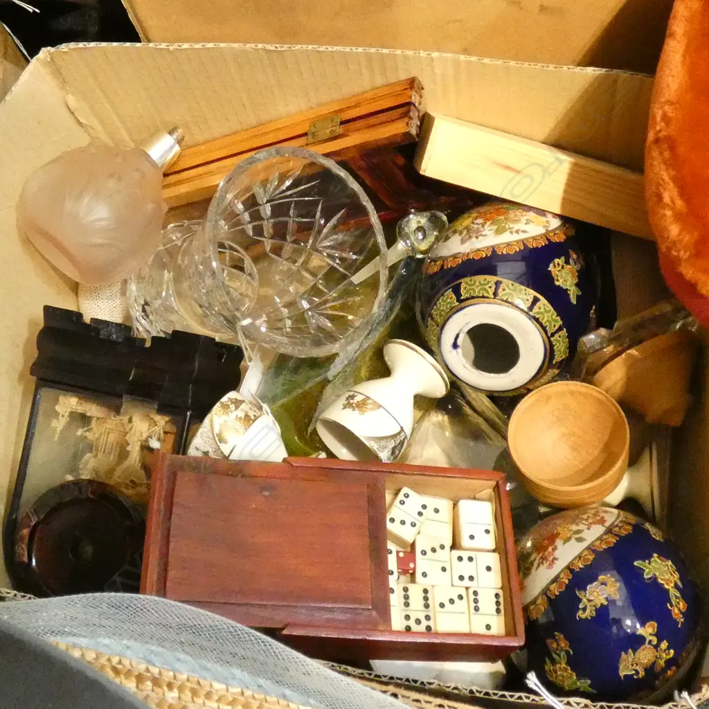 BOX LOT ORIENTAL ITEMS, ART GLASS, PERFUME BOTTLES ETC Image 1++