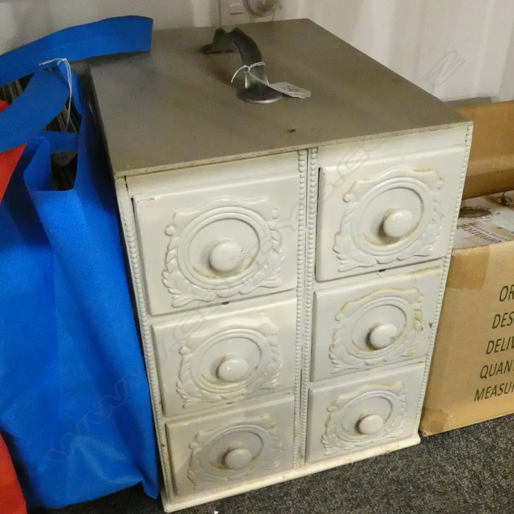 SMALL VINTAGE CHEST WITH 6 DRAWERS H. 355MM Image 1++