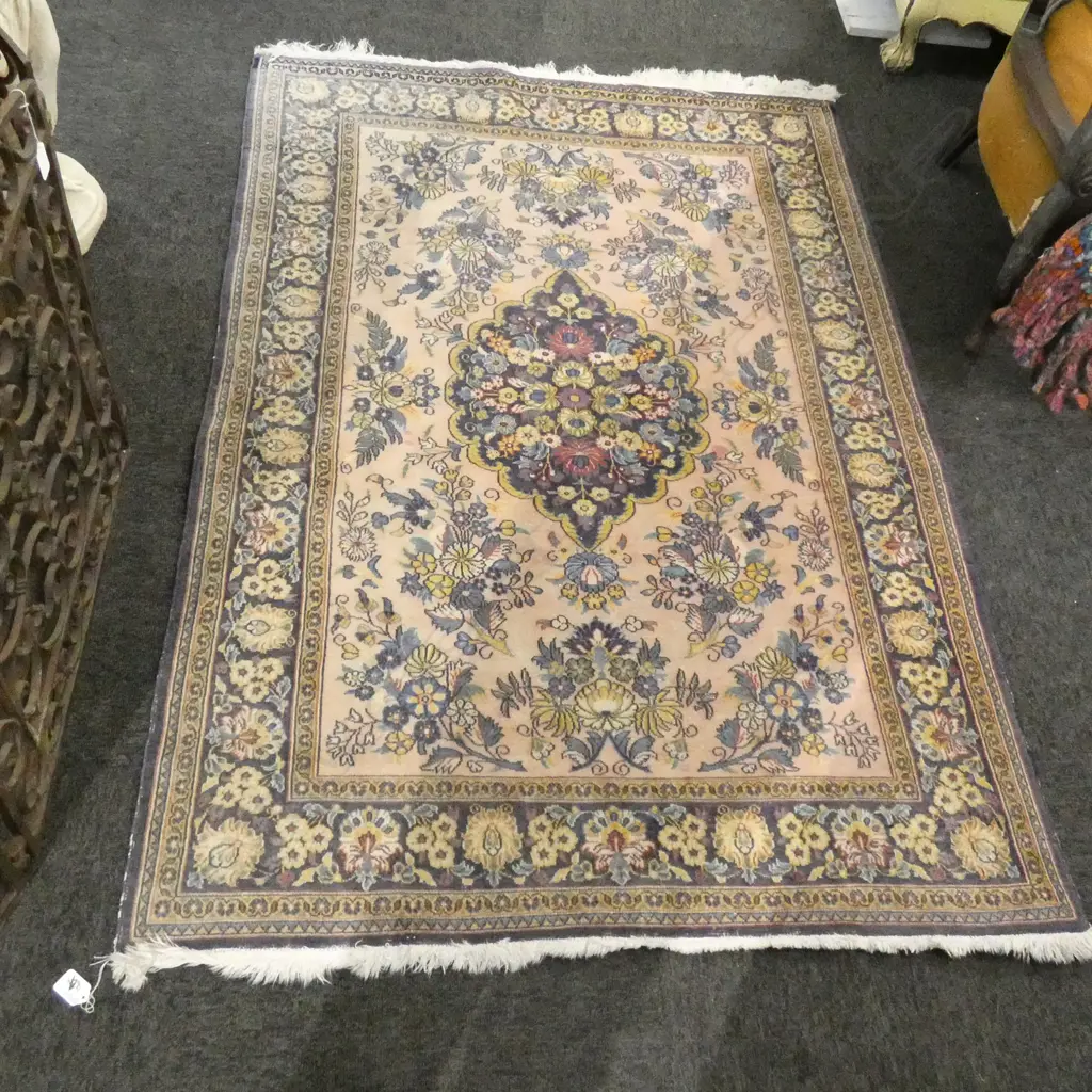 HAND KNOTTED RUG Image 1++