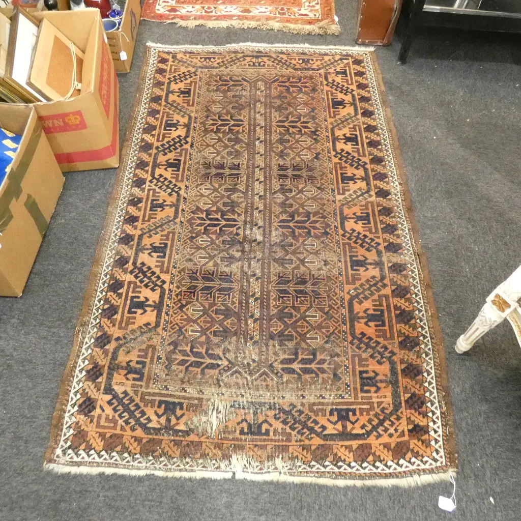 HAND KNOTTED RUG Image 1++