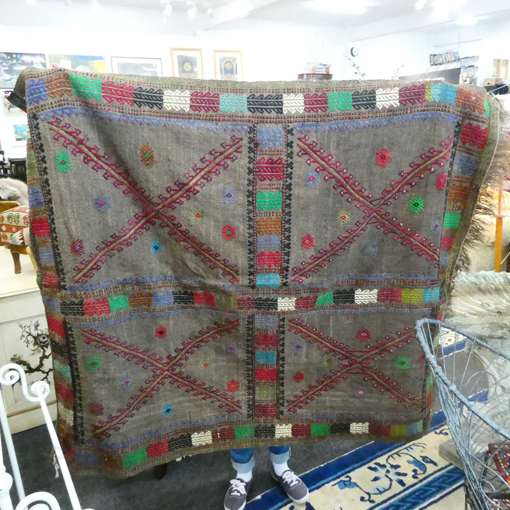 TRIBAL HANGING Image 1++