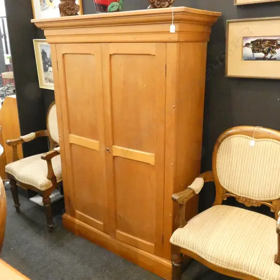 KAURI CUPBOARD H 1670 MM
